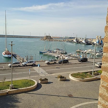 Apartament Stanze Al Porto Civitavecchia Zewnętrze zdjęcie